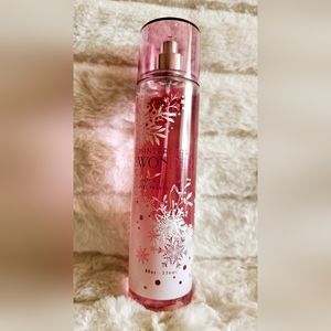 BATH & BODY WORKS "WINTERBERRY WONDER"